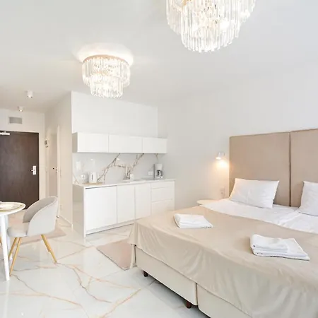 Platinum Prywatny Apartament W Hotelu Diva Kolobrzeg Exterior photo